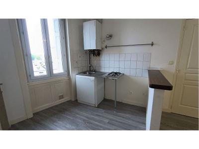 For rent Apartment MONTROND-LES-BAINS