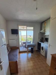 Location Appartement CHATEAUNEUF-LES-MARTIGUES 13220