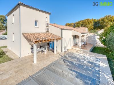 Vente Maison 7 pièces MONDRAGON 84430