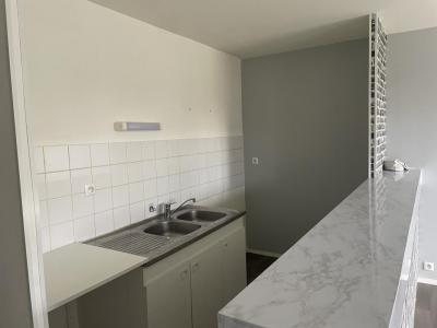 Location Appartement 2 pièces POIX-TERRON 08430