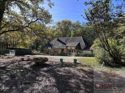 Vente Maison 16 pièces CAHORS 46000