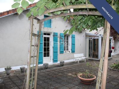Vente Maison 8 pièces COURONNE 16400