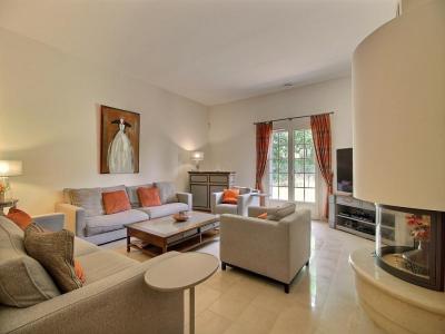 Vente Maison 7 pièces ISLE-SUR-LA-SORGUE 84800