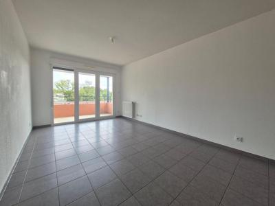 For rent Apartment SALVETAT-SAINT-GILLES