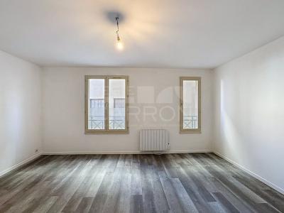 For rent Apartment SAINT-GENIS-LAVAL 