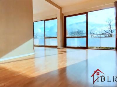 Vente Appartement 4 pièces CHAUMONT 52000