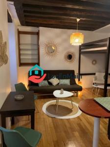 For rent Apartment PARIS-5EME-ARRONDISSEMENT  75