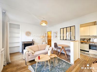 Location Appartement 2 pièces PARIS-10EME-ARRONDISSEMENT 75010