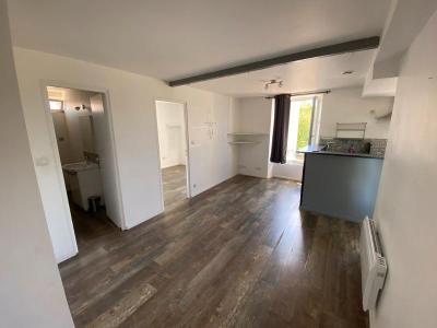 photo For rent Apartment BLAYE 33