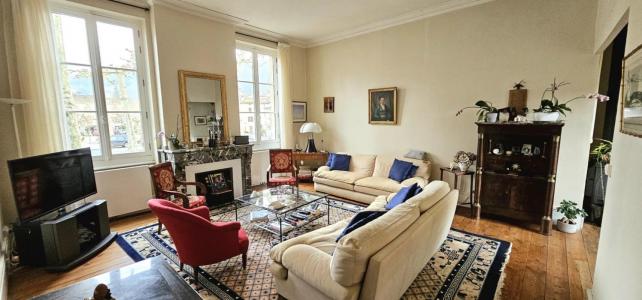 Vente Maison 10 pièces MAS-D'AZIL 09290