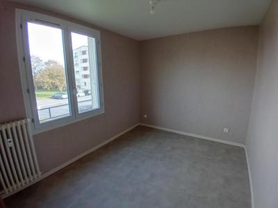 Location Appartement VOUZIERS 