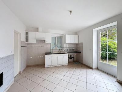 For rent Apartment AMBAZAC 