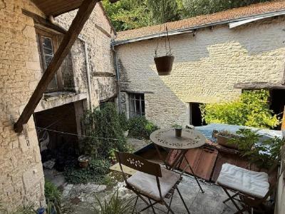 Vente Maison 9 pices RUFFEC 16700