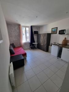 photo For rent Apartment VINON-SUR-VERDON 83