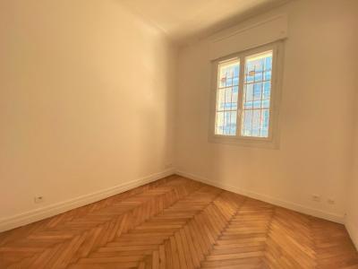 For rent Apartment NICE 