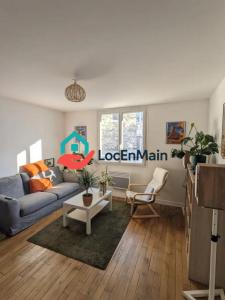 photo For rent Apartment PARIS-10EME-ARRONDISSEMENT 75