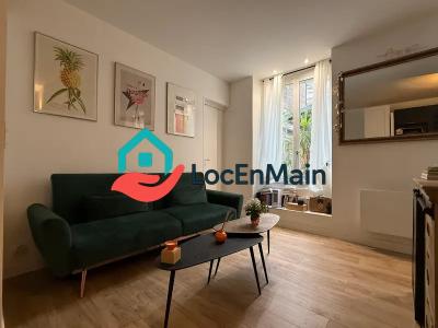photo For rent Apartment PARIS-18EME-ARRONDISSEMENT 75