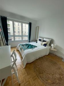 photo For rent Apartment PARIS-15EME-ARRONDISSEMENT 75
