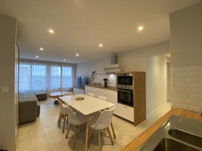 Location Appartement 6 pièces BRON 69500