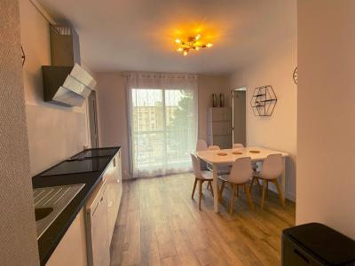 Location Appartement 6 pièces BRON 69500