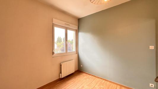 For rent Apartment DIJON