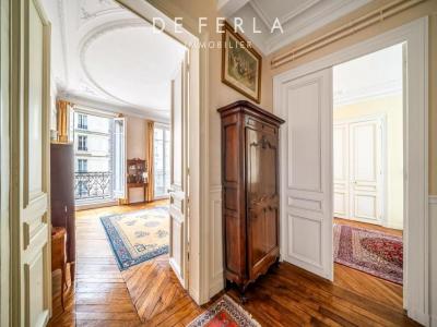 For sale Apartment PARIS-5EME-ARRONDISSEMENT 