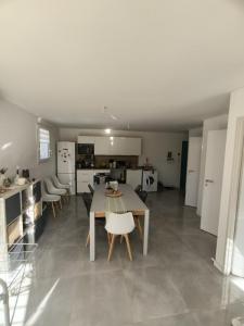 Location Appartement 2 pièces LANCON-PROVENCE 13680