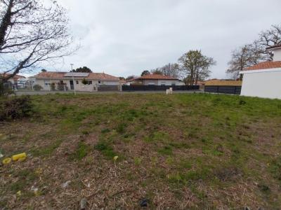 Vente Terrain SALLES 33770