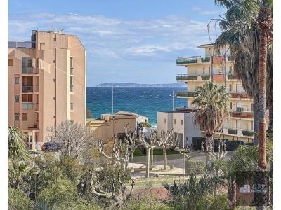 Vente Appartement 4 pièces LAVANDOU 83980