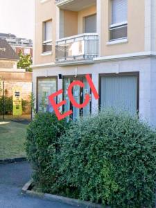 Vente Commerce HOUILLES 78800