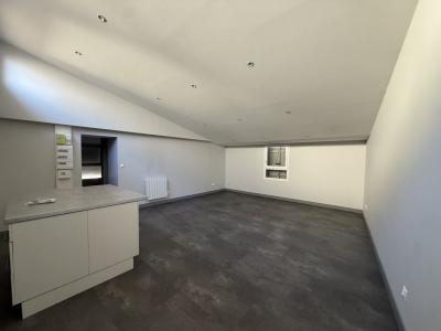 Vente Appartement 4 pices MEZE 34140