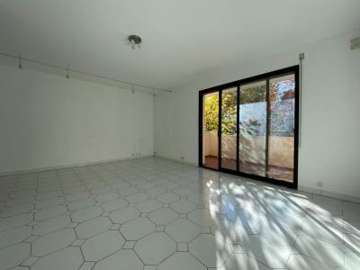 Location Appartement 4 pices AVIGNON 84000