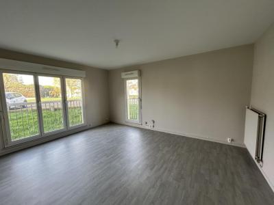 Location Appartement CHENY 