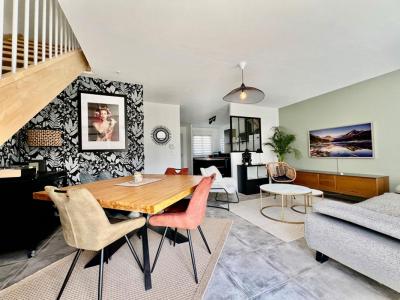 Vente Maison 5 pices VESSEAUX 07200