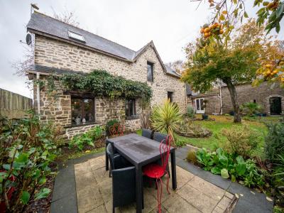 Vente Maison 7 pices MELLAC 29300