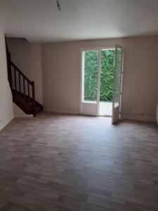 Location Appartement HOMMES 
