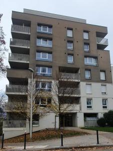 Location Appartement 4 pièces SEYNOD 74600