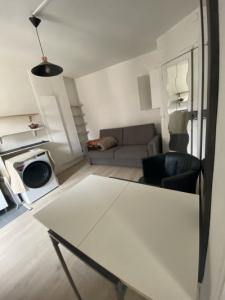 Location Appartement PARIS-3EME-ARRONDISSEMENT 75003