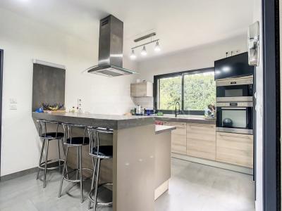 For rent House SAINT-CYR-AU-MONT-D'OR