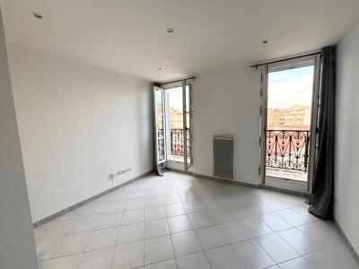 Location Appartement MARSEILLE-1ER-ARRONDISSEMENT 13001