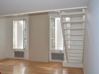 photo For rent Apartment CREON 33
