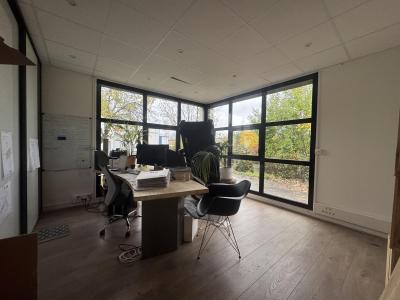 photo For sale Commercial office CRAN-GEVRIER 74