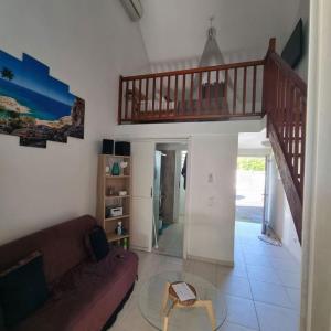 Location Maison 2 pices SAINTE-ANNE 97227