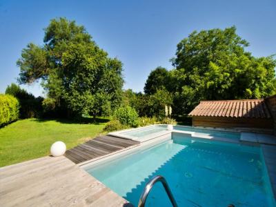 For sale House QUINCIEUX 