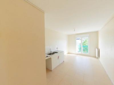 Location Appartement SAINT-AMAND-MONTROND  18