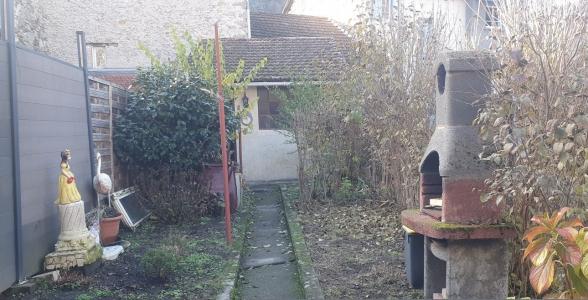 Vente Maison 6 pices AX-LES-THERMES 09110
