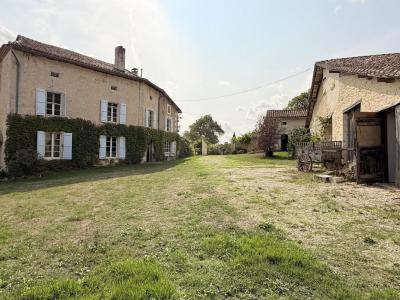 Vente Prestige AUBETERRE-SUR-DRONNE 16390