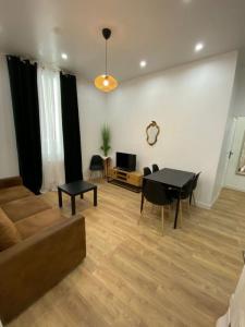 Vente Appartement 3 pices NIMES 30000