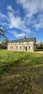 Vente Maison 7 pices CREVECOEUR-EN-AUGE 14340