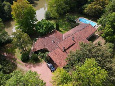 Vente Maison 10 pices TREMENTINES 49340